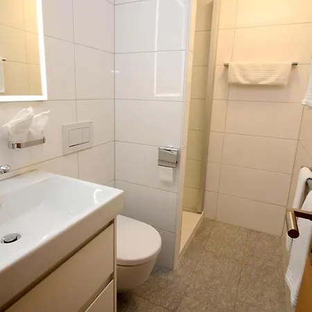 Au Reduit 412 * St. Moritz