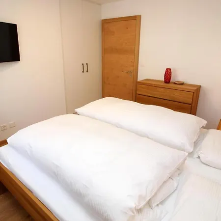 Au Reduit 412 Apartment St. Moritz